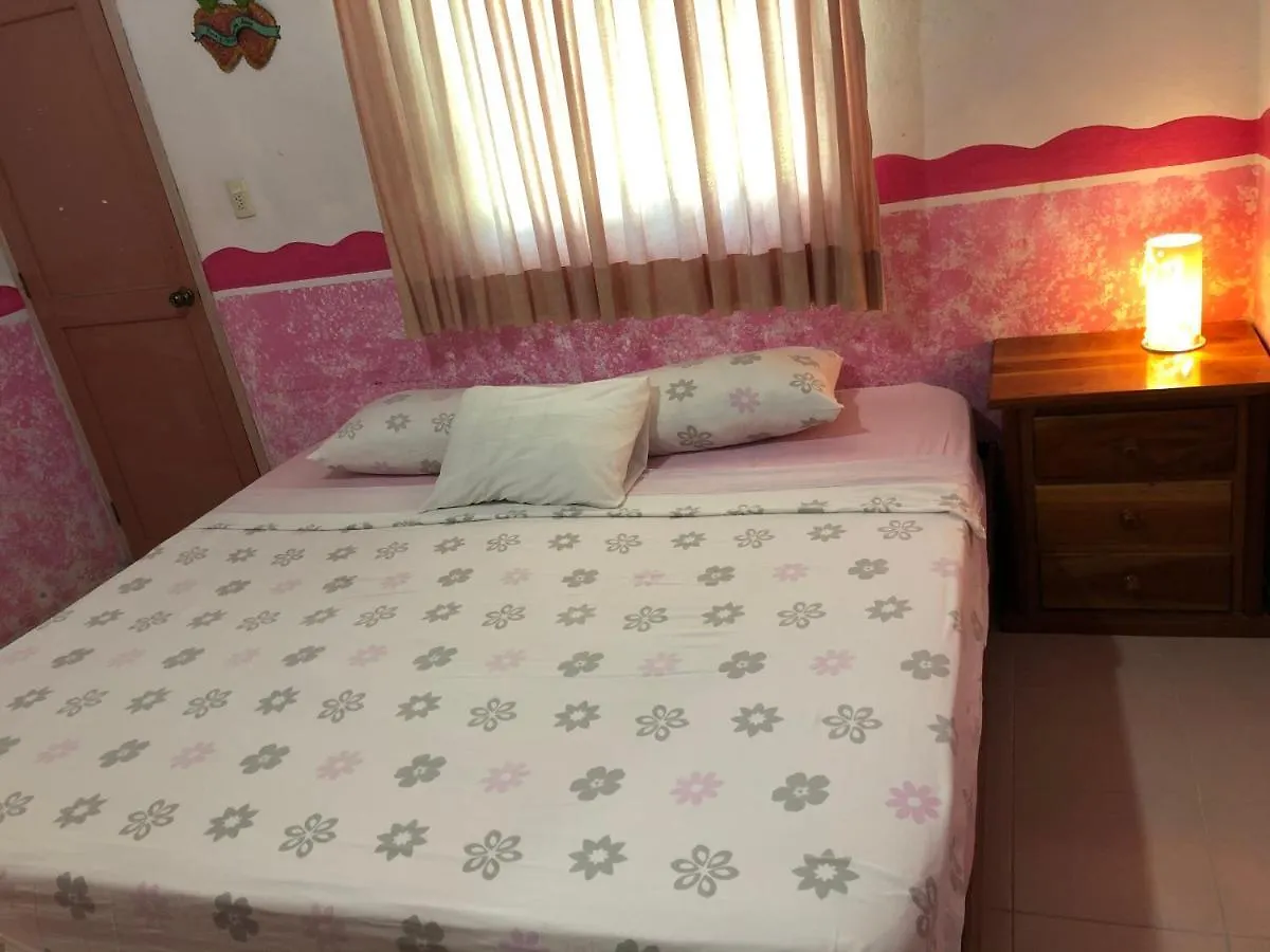Posada Los Abuelos Isola Holbox 2*,