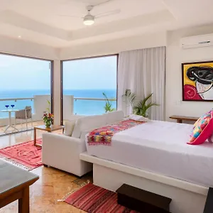 Divina Luxury Boutique - Adults Only 5* Puerto Vallarta